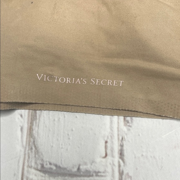 Victorias Secret Seamless Tan Bralette - Picture 5 of 7